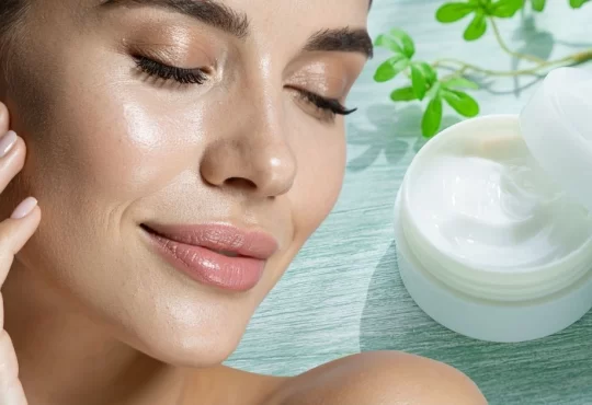 15 Best Moisturizers for Glowing, Smooth, & Hydrated Skin